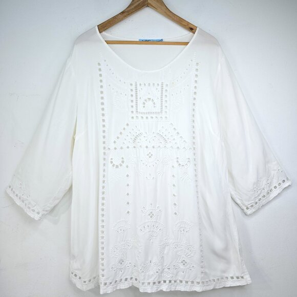 Solitaire Swim Cut Out White Cover Up Tunic - Picture 2 of 9